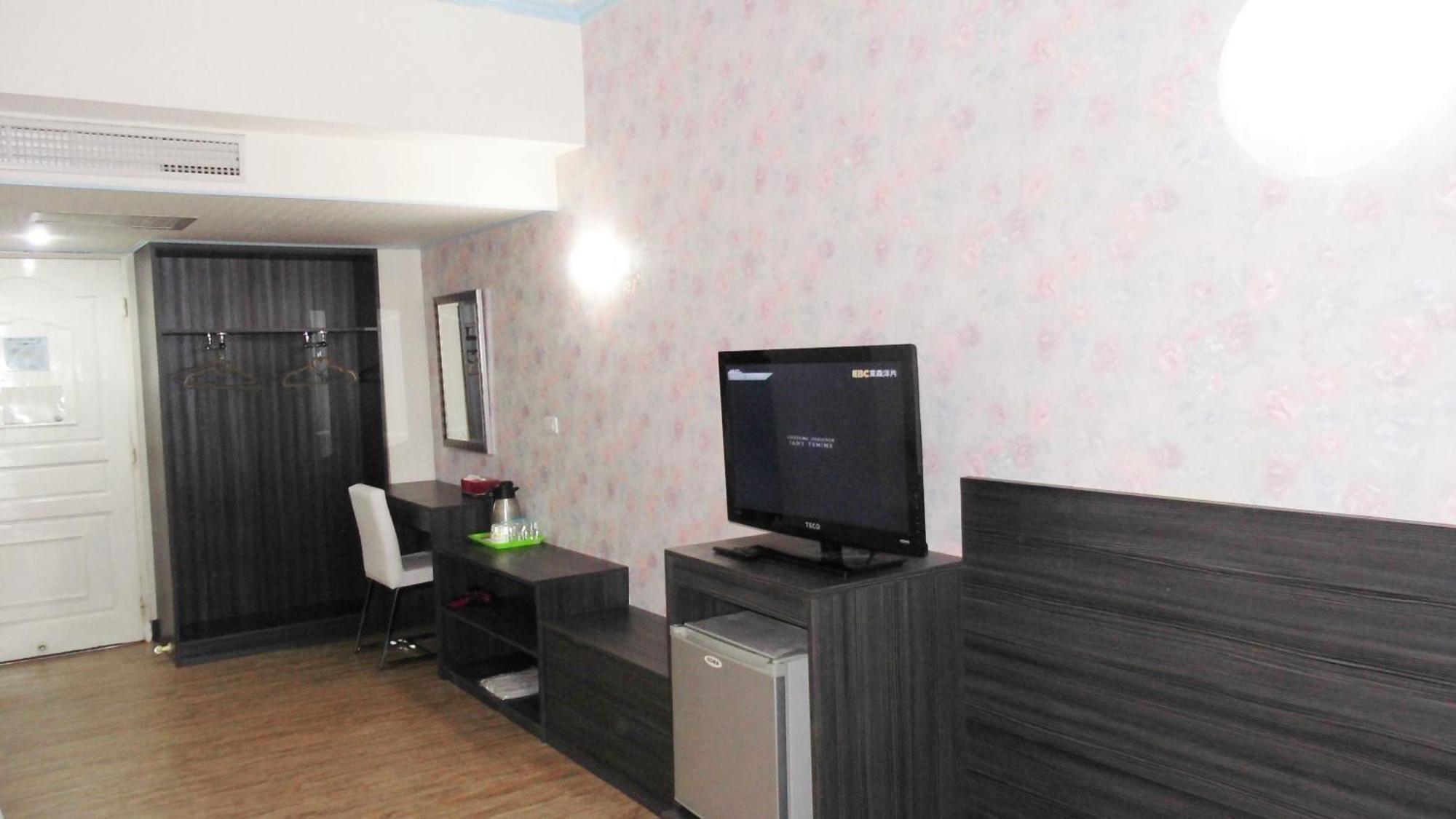 Modern Plaza Hotel Kaohsiung Habitación foto